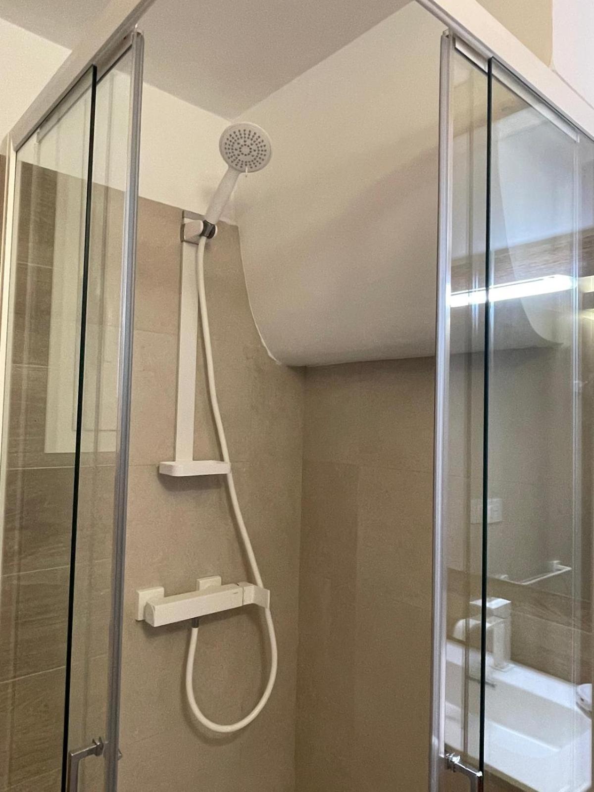 Cortile Carducci Hotel Ракале Екстериор снимка