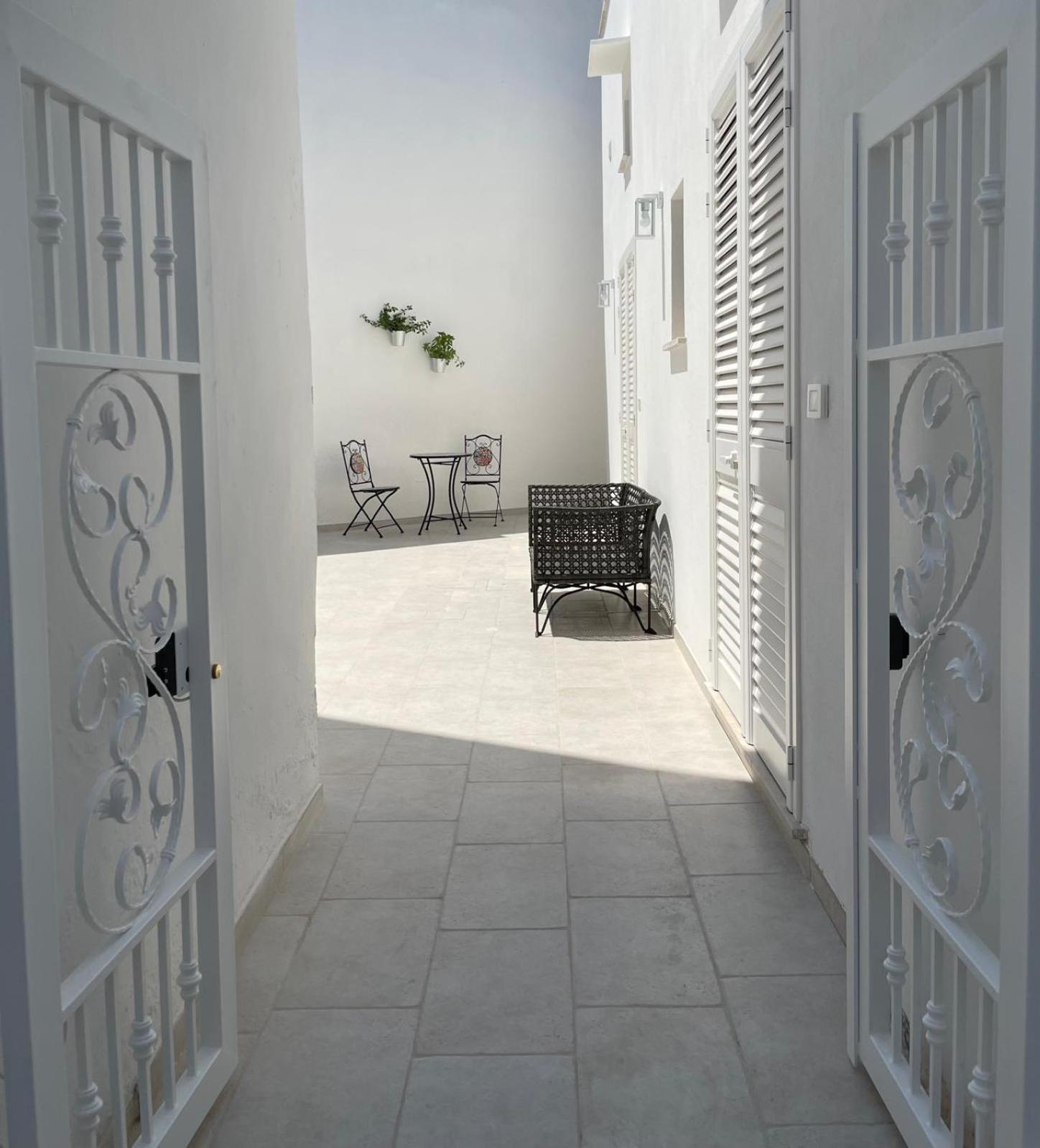 Cortile Carducci Hotel Ракале Екстериор снимка